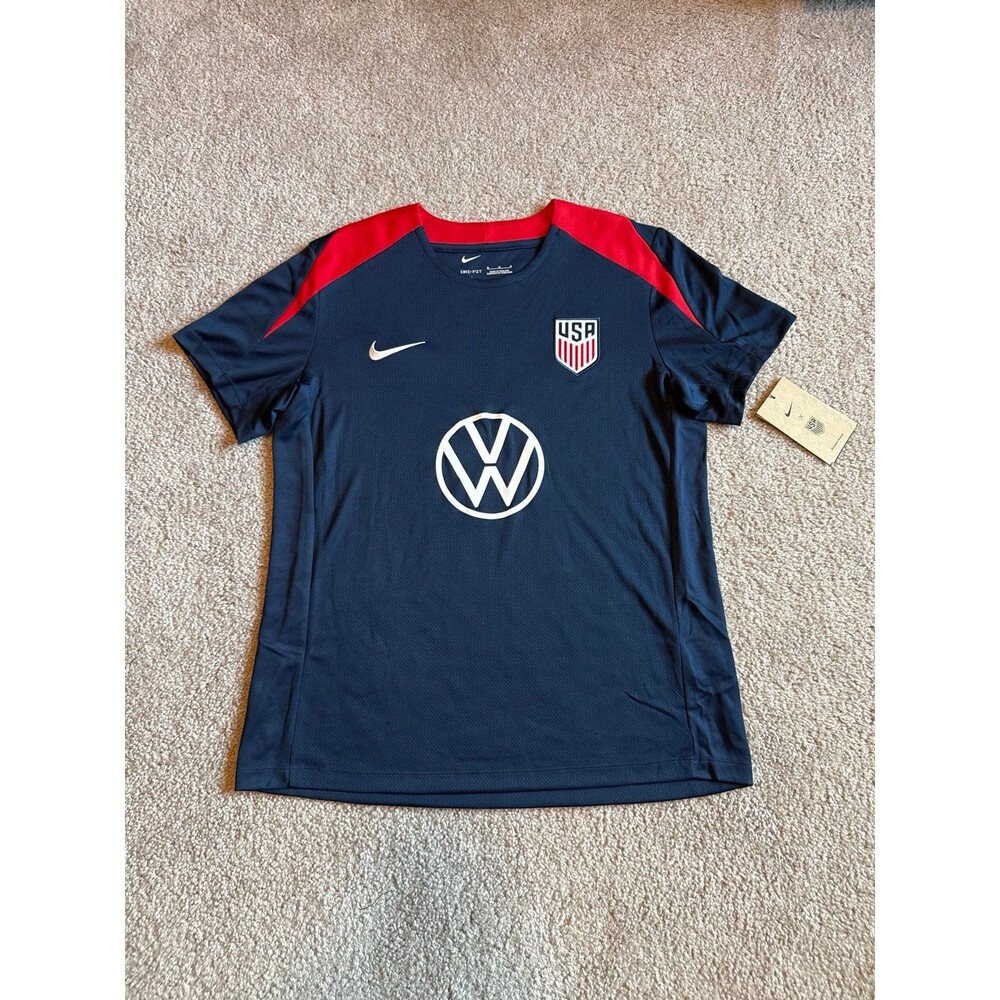 U.S. Soccer Women’s Nike NWT Soccer Jersey Size Medium